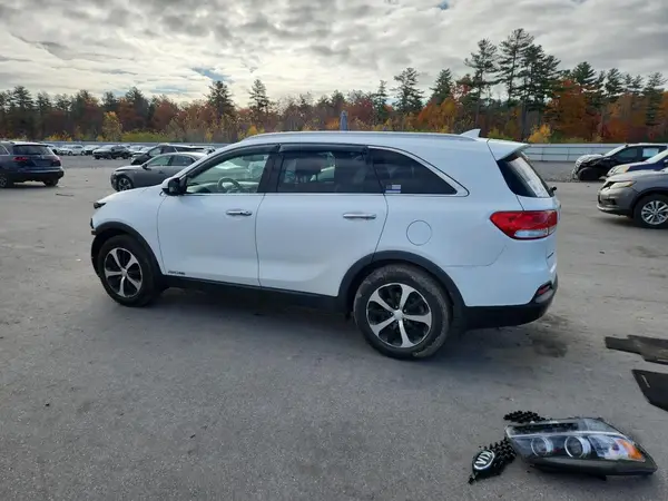 5XYPHDA52HG312089 2017 KIA SORENTO - Image 2