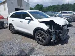 5XYPHDA52HG321827 2017 KIA SORENTO