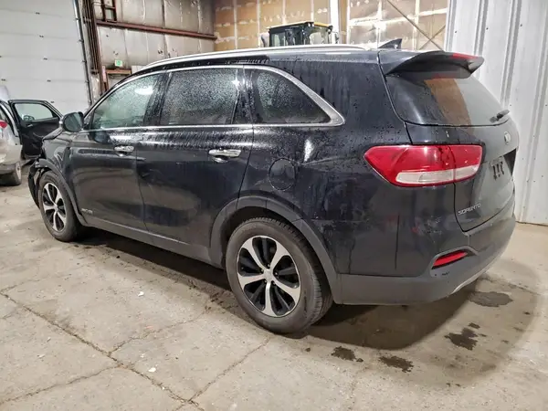 5XYPHDA52HG322704 2017 KIA SORENTO - Image 2