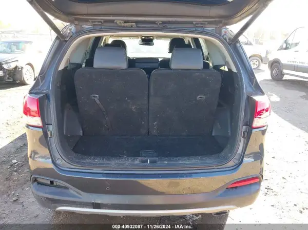 5XYPHDA52JG346569 2018 KIA SORENTO - Image 8