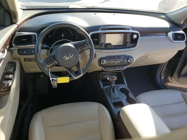 5XYPHDA52JG353666 2018 KIA SORENTO - Image 8
