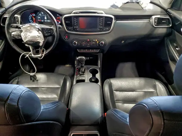 5XYPHDA52JG409086 2018 KIA SORENTO - Image 8