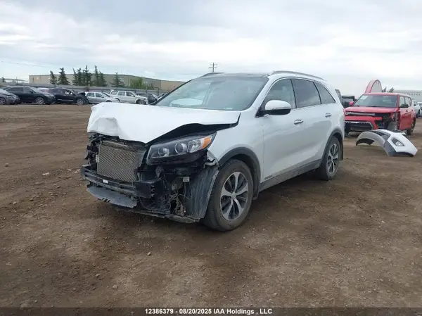 5XYPHDA52JG412750 2018 KIA SORENTO - Image 2