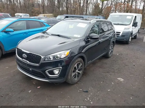 5XYPHDA52JG422338 2018 KIA SORENTO - Image 2