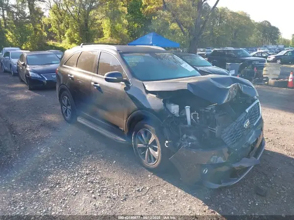 5XYPHDA52KG466132 2019 KIA SORENTO - Image 1