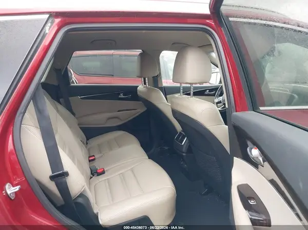 5XYPHDA52KG470777 2019 KIA SORENTO - Image 8