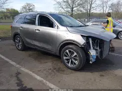 5XYPHDA52KG509593 2019 KIA SORENTO