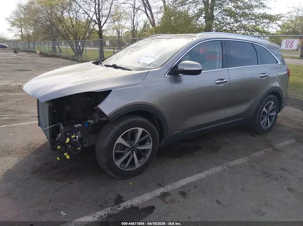 5XYPHDA52KG509593 2019 KIA SORENTO - Image 2