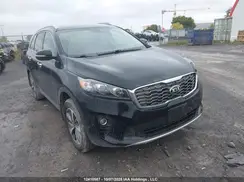 5XYPHDA52KG598226 2019 KIA SORENTO