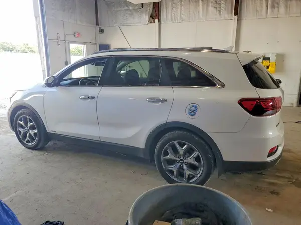 5XYPHDA52KG601464 2019 KIA SORENTO - Image 2