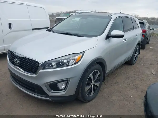 5XYPHDA53GG070752 2016 KIA SORENTO - Image 2