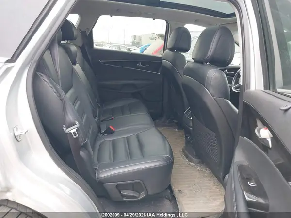 5XYPHDA53GG070752 2016 KIA SORENTO - Image 8