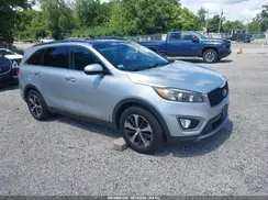 5XYPHDA53GG081895 2016 KIA SORENTO