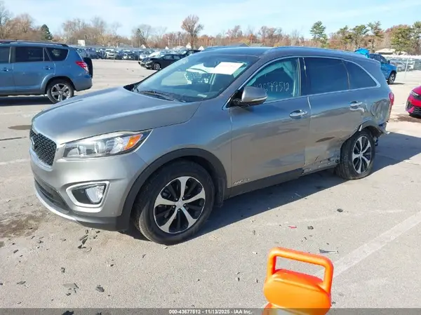 5XYPHDA53GG084599 2016 KIA SORENTO - Image 2