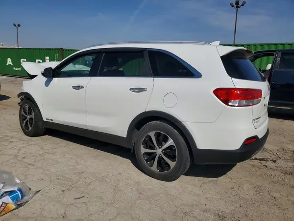 5XYPHDA53GG102244 2016 KIA SORENTO - Image 2