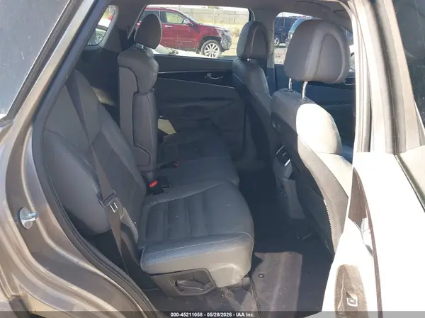 5XYPHDA53GG104866 2016 KIA SORENTO - Image 8