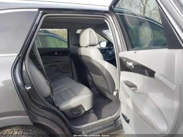 5XYPHDA53GG132330 2016 KIA SORENTO - Image 8