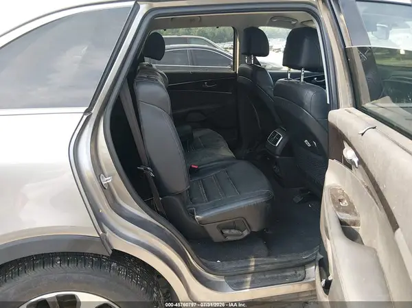 5XYPHDA53HG231389 2017 KIA SORENTO - Image 8