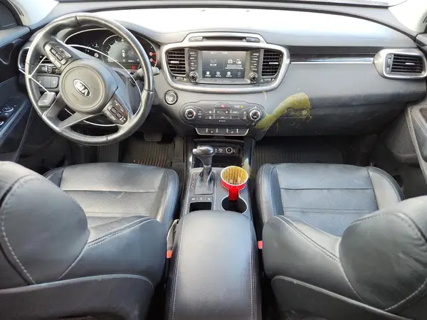 5XYPHDA53HG302297 2017 KIA SORENTO - Image 8