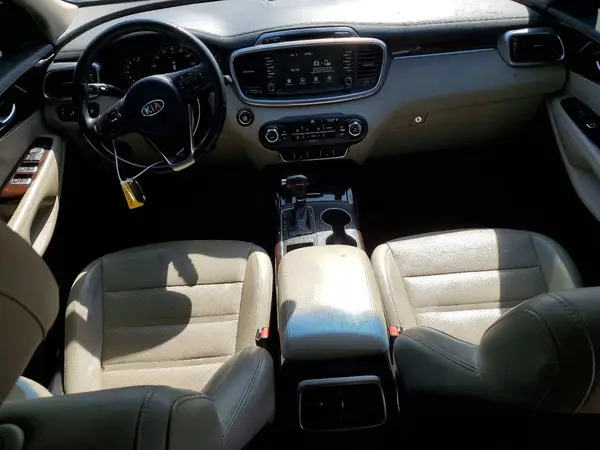 5XYPHDA53HG308939 2017 KIA SORENTO - Image 8