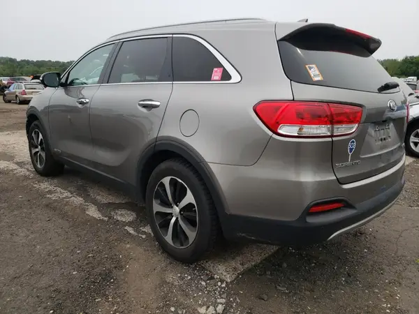 5XYPHDA53HG338037 2017 KIA SORENTO - Image 2