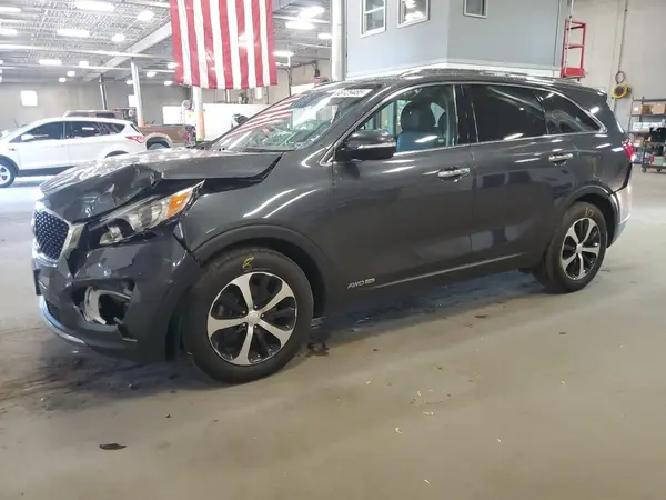5XYPHDA53JG355510 2018 KIA SORENTO - Image 1