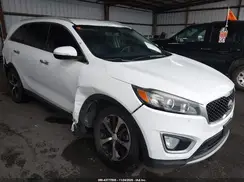 5XYPHDA53JG359797 2018 KIA SORENTO