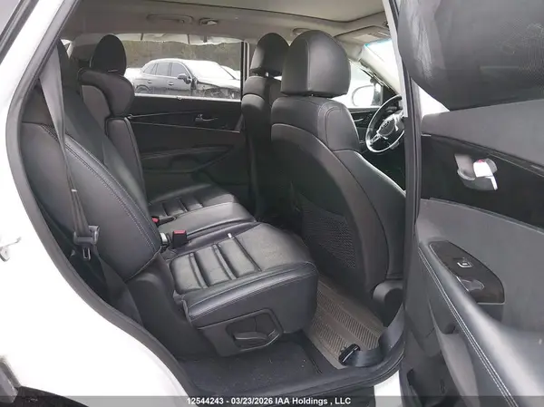 5XYPHDA53JG380388 2018 KIA SORENTO - Image 8