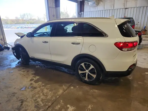 5XYPHDA53JG430867 2018 KIA SORENTO - Image 2
