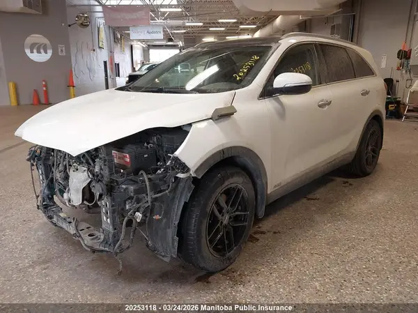 5XYPHDA53KG542067 2019 KIA SORENTO - Image 2