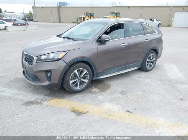 5XYPHDA53KG600727 2019 KIA SORENTO - Image 2