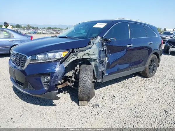 5XYPHDA53LG672447 2020 KIA SORENTO - Image 2