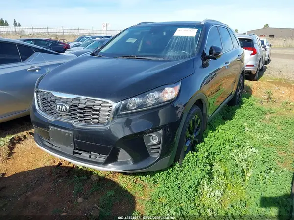 5XYPHDA53LG673517 2020 KIA SORENTO - Image 2