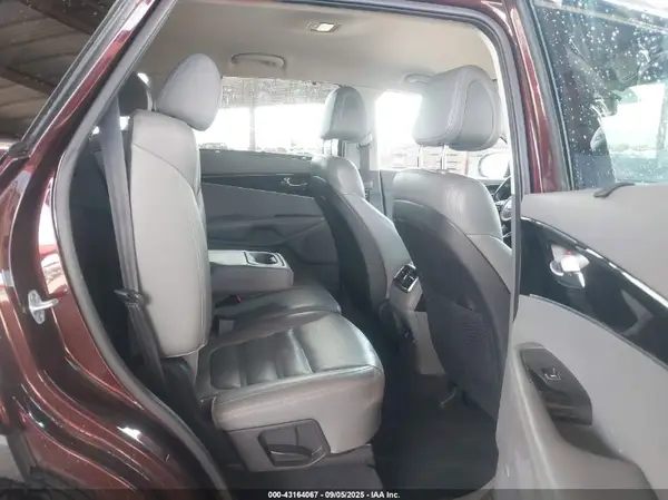 5XYPHDA54GG006770 2016 KIA SORENTO - Image 8