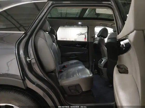 5XYPHDA54GG091321 2016 KIA SORENTO - Image 8