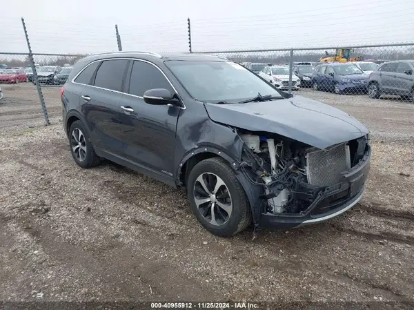 5XYPHDA54GG110739 2016 KIA SORENTO - Image 1