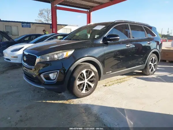 5XYPHDA54GG130702 2016 KIA SORENTO - Image 2