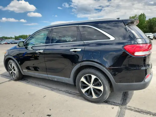 5XYPHDA54GG143529 2016 KIA SORENTO - Image 2