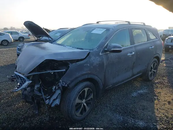 5XYPHDA54GG181326 2016 KIA SORENTO - Image 2