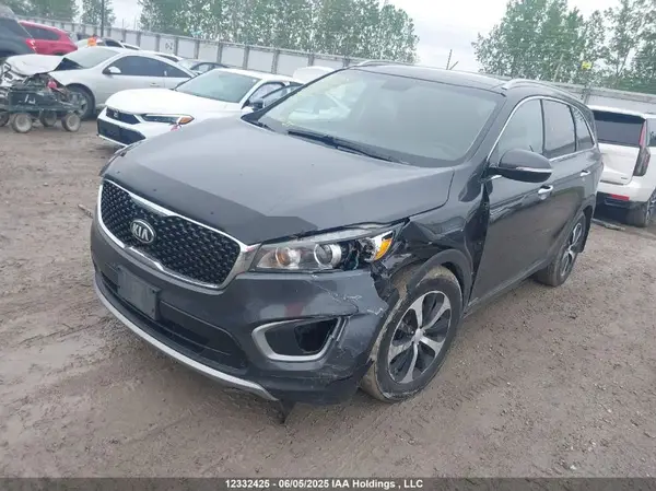 5XYPHDA54GG184629 2016 KIA SORENTO - Image 2
