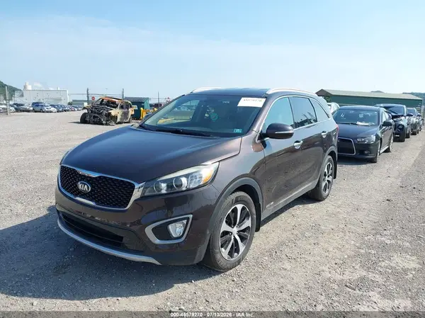5XYPHDA54HG188746 2017 KIA SORENTO - Image 2