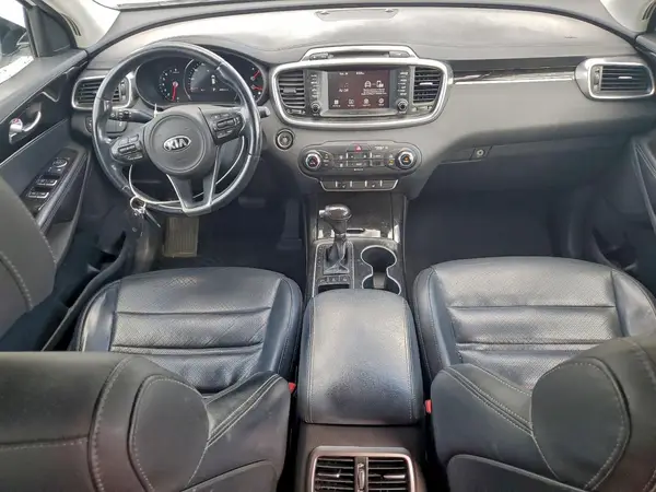 5XYPHDA54HG289205 2017 KIA SORENTO - Image 8