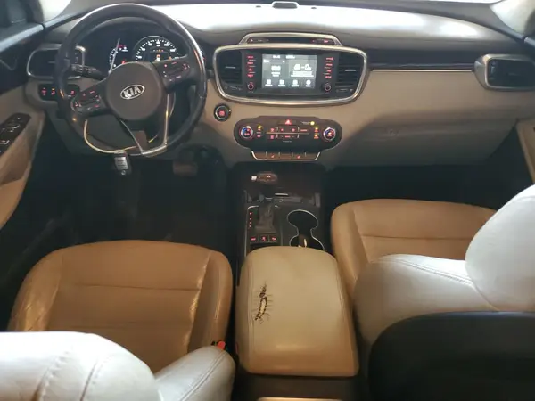 5XYPHDA54HG289964 2017 KIA SORENTO - Image 8
