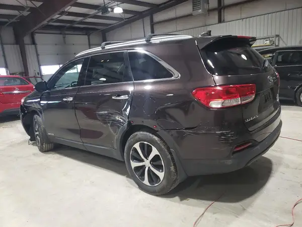 5XYPHDA54JG355855 2018 KIA SORENTO - Image 2