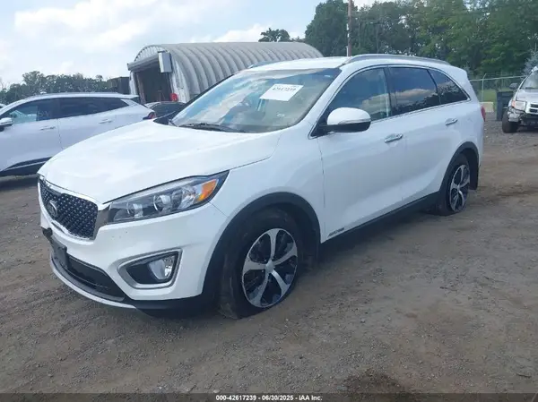 5XYPHDA54JG412152 2018 KIA SORENTO - Image 2