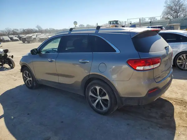 5XYPHDA54JG418453 2018 KIA SORENTO - Image 2