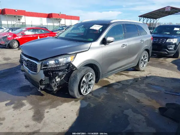 5XYPHDA54KG464124 2019 KIA SORENTO - Image 2