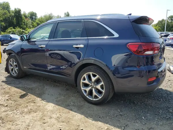 5XYPHDA54KG601997 2019 KIA SORENTO - Image 2