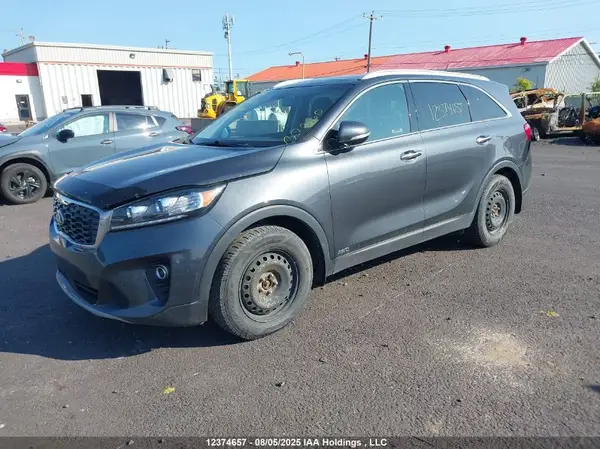 5XYPHDA54LG675969 2020 KIA SORENTO - Image 2