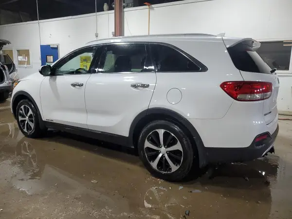 5XYPHDA55GG005854 2016 KIA SORENTO - Image 2
